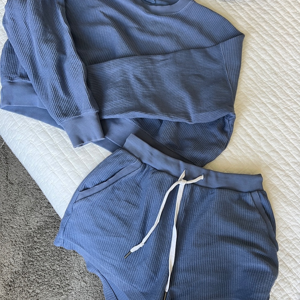 Aerie Blue Lounge Set